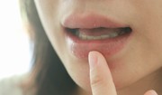 Los síntomas de la diabetes se pueden ver en la boca.  Dos señales de advertencia