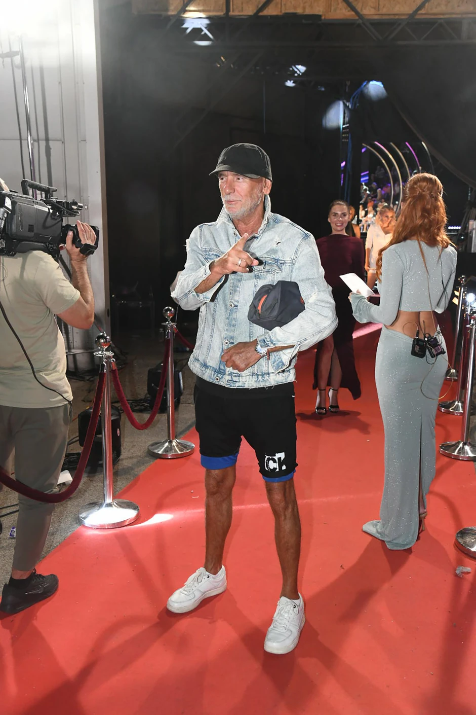 Elita 9 ulazak, Lepi Mića 