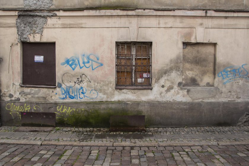 Kamienica u zbiegu Szkolnej, Wrocławskiej i Koziej zamieni się w pasaż