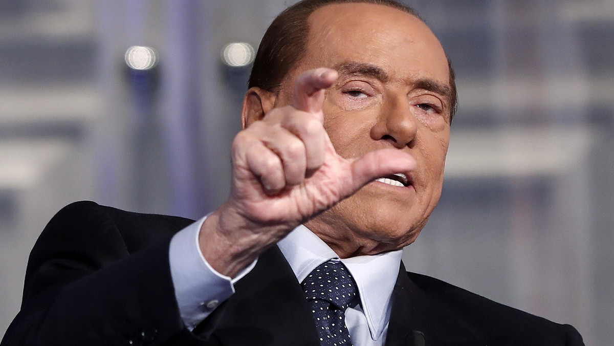 Przywódca włoskiej centroprawicy Silvio Berlusconi powiedział w telewizji, że migranci, którzy nie mają prawa do tego, by pozostać we Włoszech stanowią "bombę społeczną, gotową do wybuchu". - Trzeba odesłać 600 tys. imigrantów - dodał.