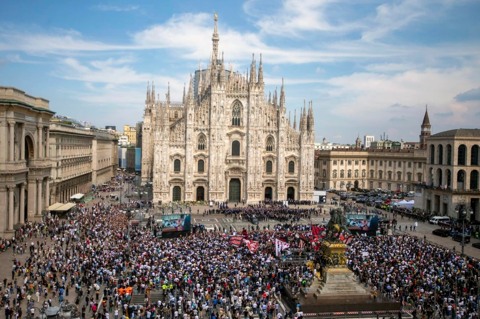 Više od 2.000 ljudi prisustvuje sahrani bivšeg italijanskog premijera 