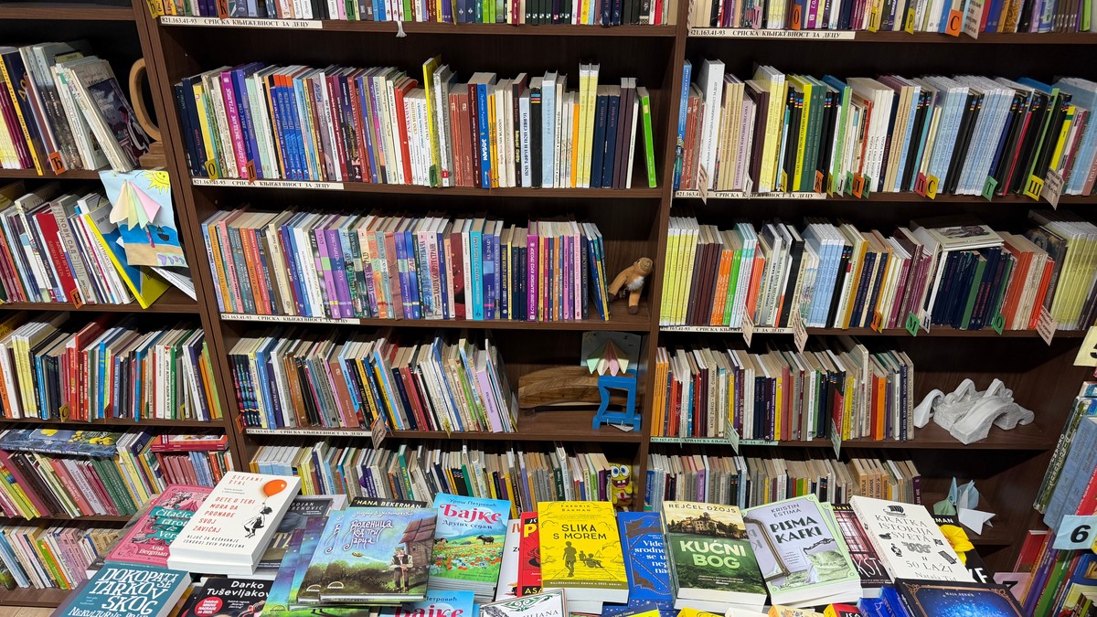 McDonald's donirao 150 knjiga biblioteci u Bavaništu