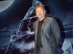 Twórca "Powrotu do przeszłości" znów wędruje w czasie