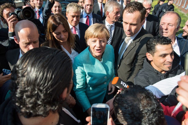 Angela Merkel odwiedziła uchodźców