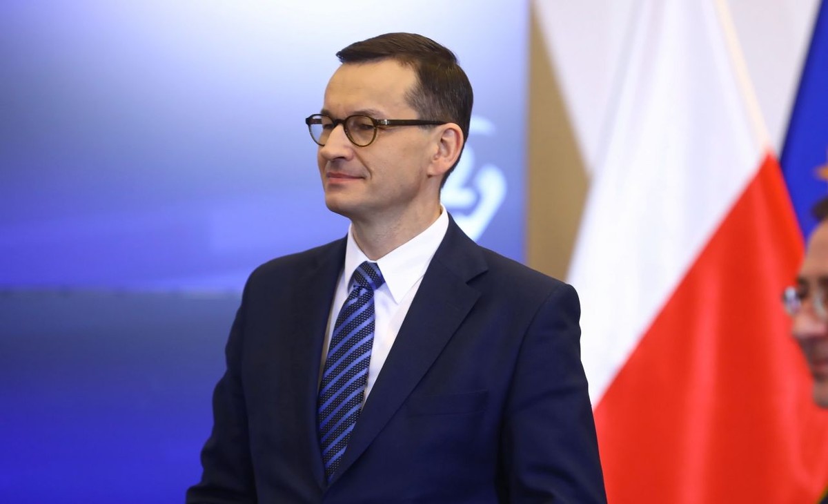 Premier Mateusz Morawiecki 10 kwietnia chce być i w Smoleńsku i w Katyniu. W tej chwili kancelaria analizuje możliwości przygotowania takiego wyjazdu – powiedział szef KPRM