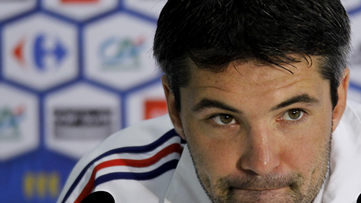 Pomocnik Olympique Lyon, Jeremy Toulalan, przedłużył kontrakt do 2015 roku. Dotychczasowa umowa wygasała w czerwcu tego roku.