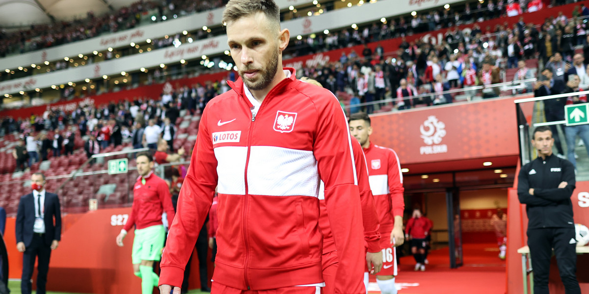Maciej Rybus ma się czym martwić. Nie wiadomo czy znajdzie jeszcze nowy klub. W reprezentacji Polski na pewno już nie zagra.