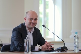 Śpiewak przed komisją weryfikacyjną: Kuratele były rozdawane na prawo i lewo