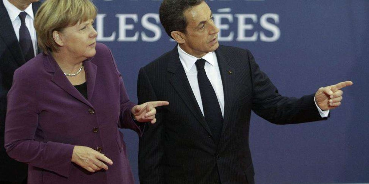 Merkel i Sarkozy chcą wyrzucić Grecję