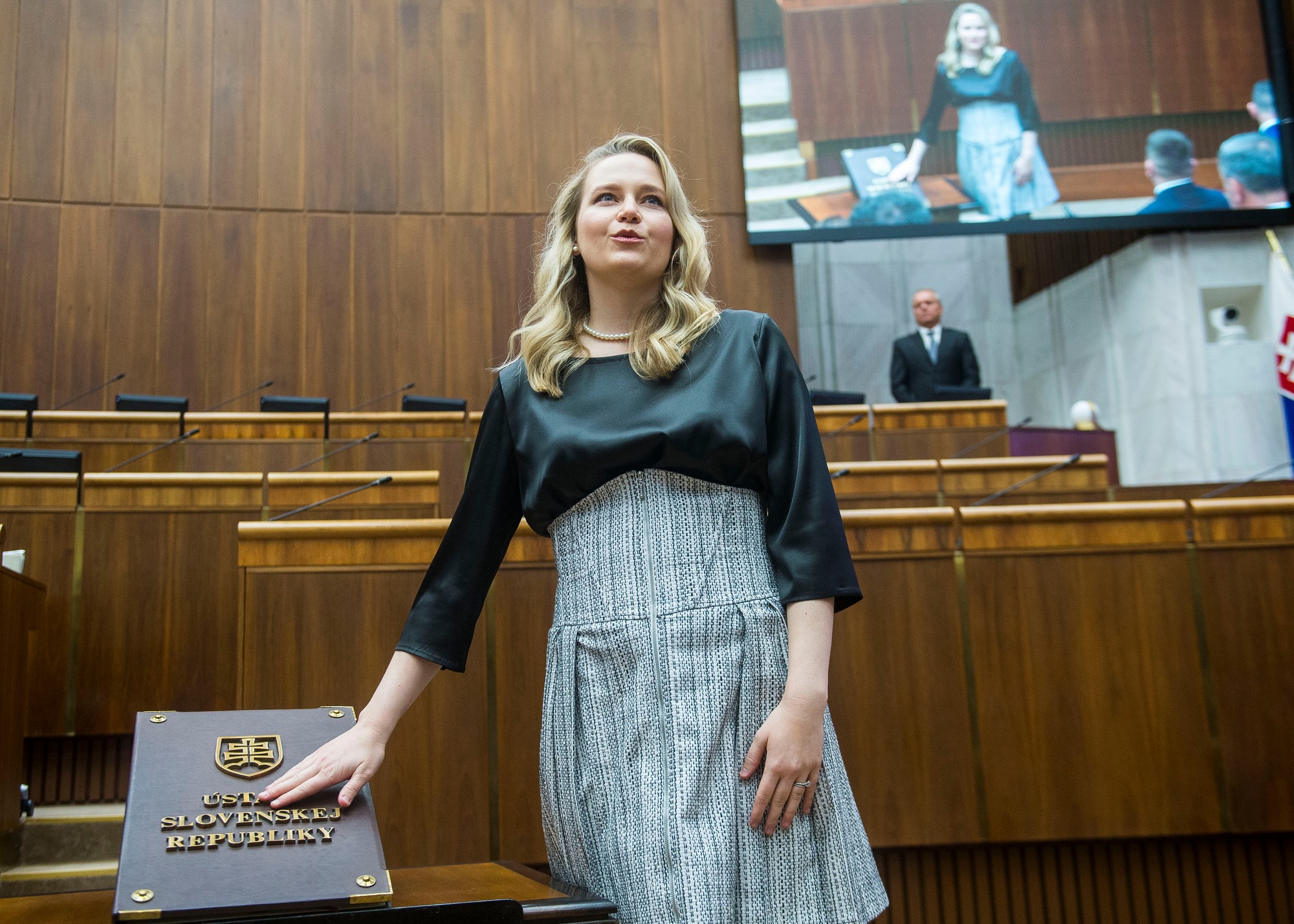 Vladimíra Marcinková (SaS) skladá poslanecký sľub počas ustanovujúcej schôdze Národnej rady Slovenskej republiky.
