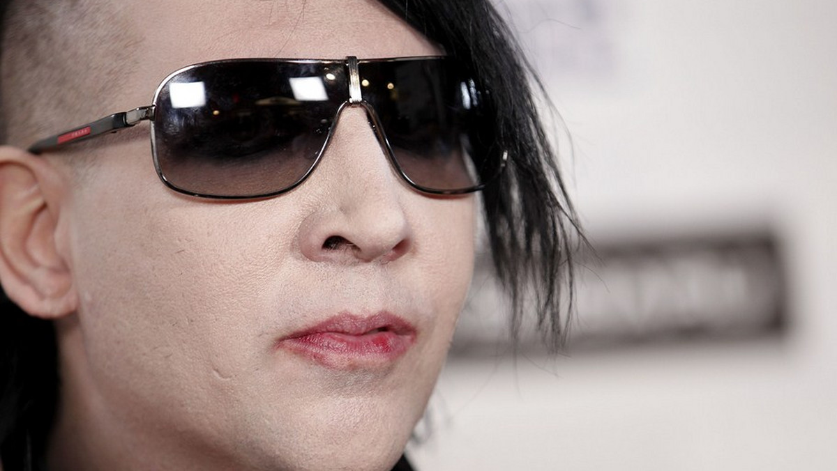 W szóstym sezonie serialu o niewyżytym seksualnie pisarzu pojawi się Marilyn Manson. Muzyk zagra… samego siebie.