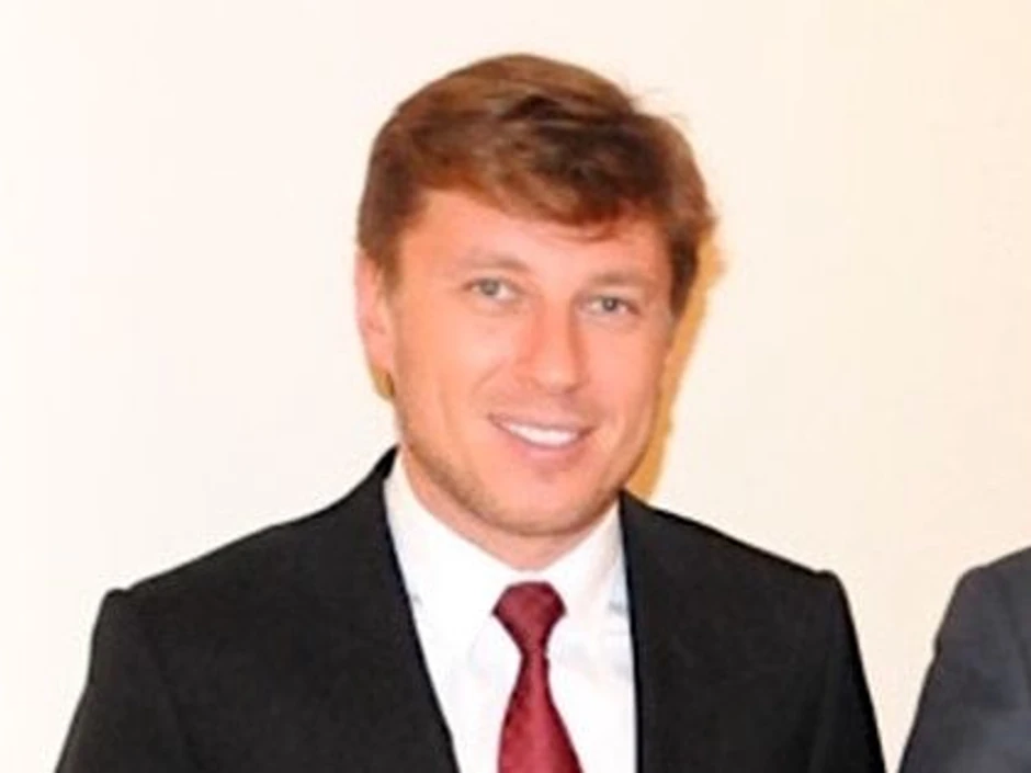 Artur Očeretni