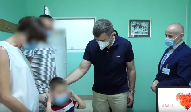 Usvajanje dečaka iz Trstenika