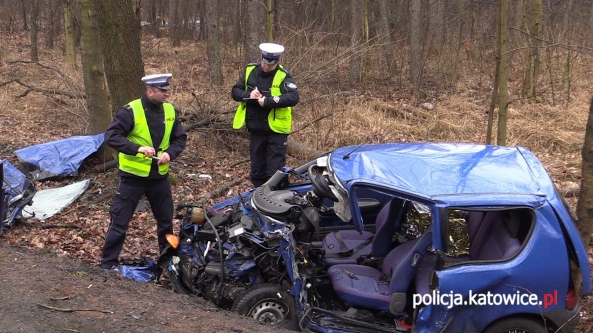 Groza W Katowicach Dwie Osoby Nie Zyja