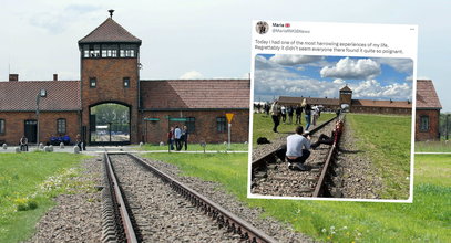 Pojechali do obozu Auschwitz i robili sobie foteczki. Jak im nie wstyd?