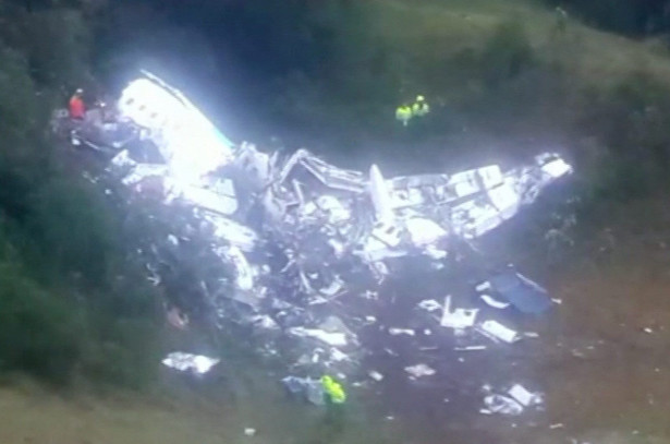Jeden z piłkarzy Chapecoense, który przeżył katastrofę samolotu zmarł w szpitalu