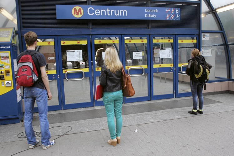 Paraliż metra w Warszawie