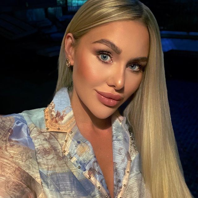 Laura porodila synčeka cisárskym rezom.