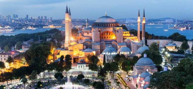 Hagia Sophia jest zagrożona zawaleniem