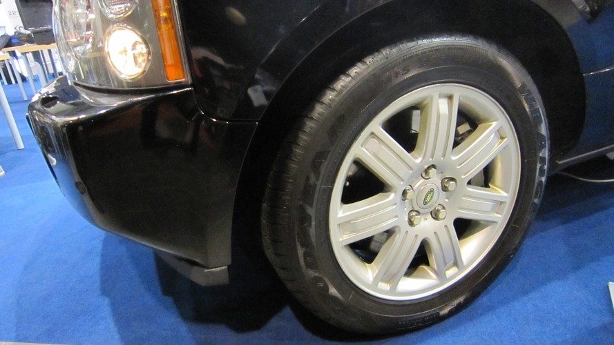 Samochód BOR - range rover