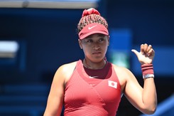 Trzęsienie ziemi na Haiti. Piękny gest Naomi Osaki