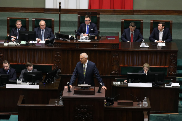 Trzynasty dzień pierwszego posiedzenia Sejmu X kadencji