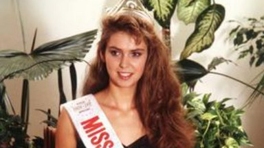 30 lat temu Ewa Wachowicz została Miss Polonia. Pamiętacie?