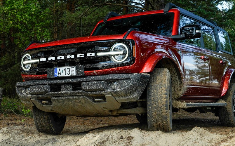 Ford Bronco: test na poligonie