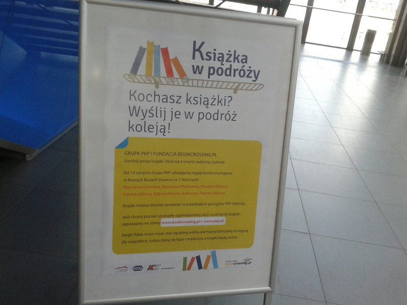 Bookcrossing na dworcu w Poznaniu