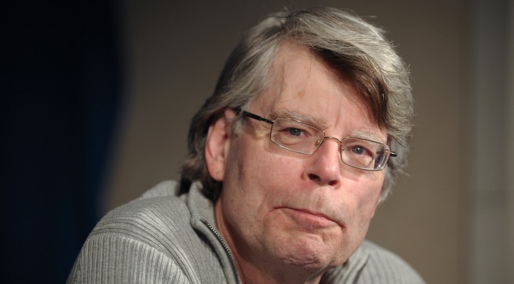 Sokak kedvence Stephen King, és a művei nélkül kevesebb lenne a világ.