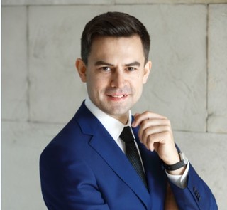 Kancelaria Wachowski doradza Polonii Warszawa