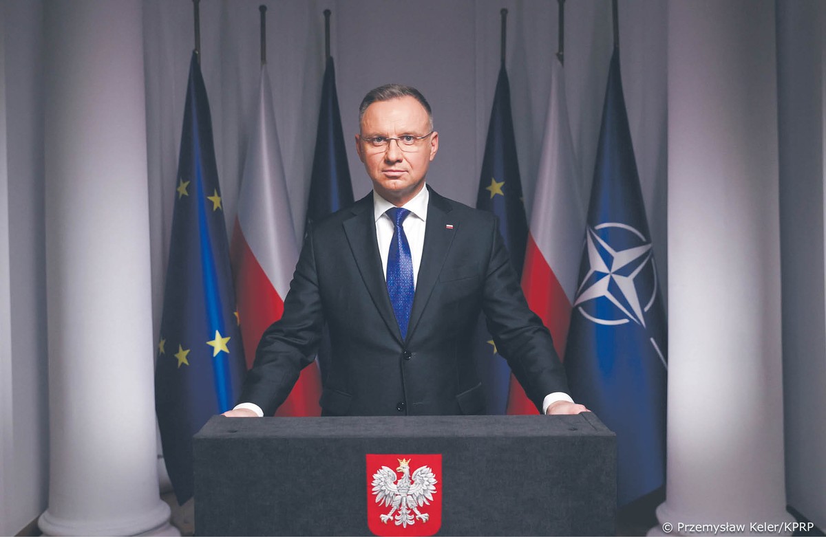 Decyzja prezydenta wydłuża rządy PiS