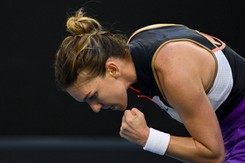 Australian Open: Halep uciekła znad przepaści. Zagra ze Świątek?