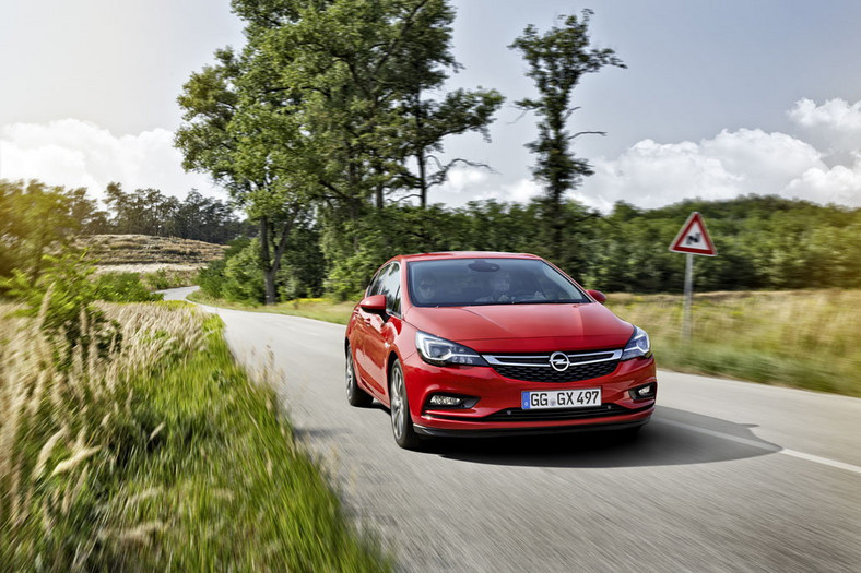 Nowy Opel Astra - auto dla każdego?