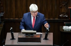 Sprzeczka o CPK w Sejmie. Lasek: Ani jedna łopata nie została wbita