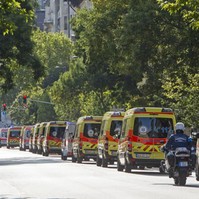 Vonulnak a mentőautók: Budapest 48 pontján állnak készenlétben a tűzijáték alatt