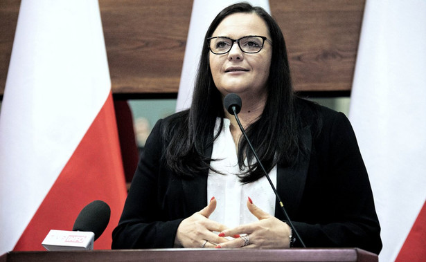 Rzeszów, 04.03.2020. Minister funduszy i polityki regionalnej Małgorzata Jarosińska-Jedynak podczas szóstej konferencji „Perspektywy dla rozwoju Internetu Rzeczy – Samorząd Przyszłości”, 4 bm. w Rzeszowie. (kf) PAP/Darek Delmanowicz