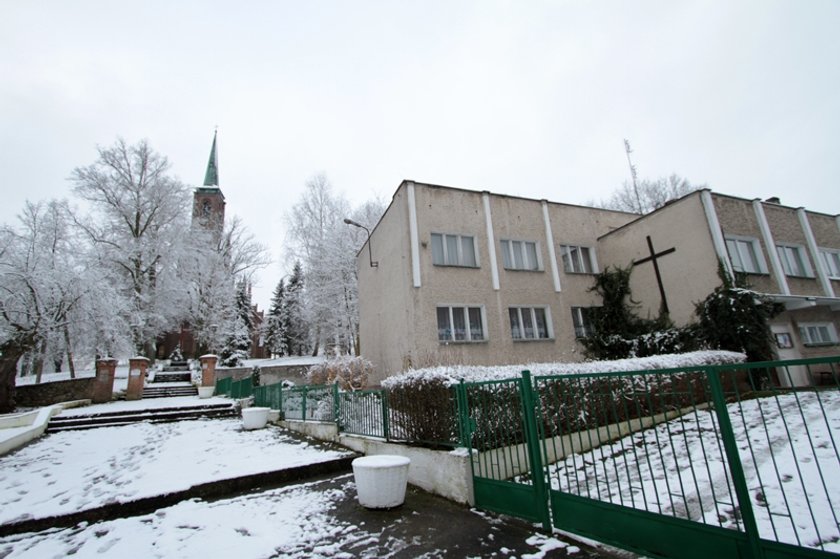 Ksiądz udawał seks oralny