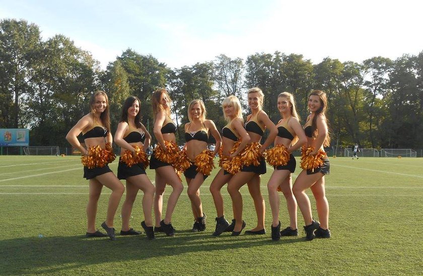 Queens Cheerleaders