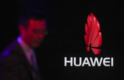 Wiceprezes Huawei w Kanadzie opuszcza stanowisko