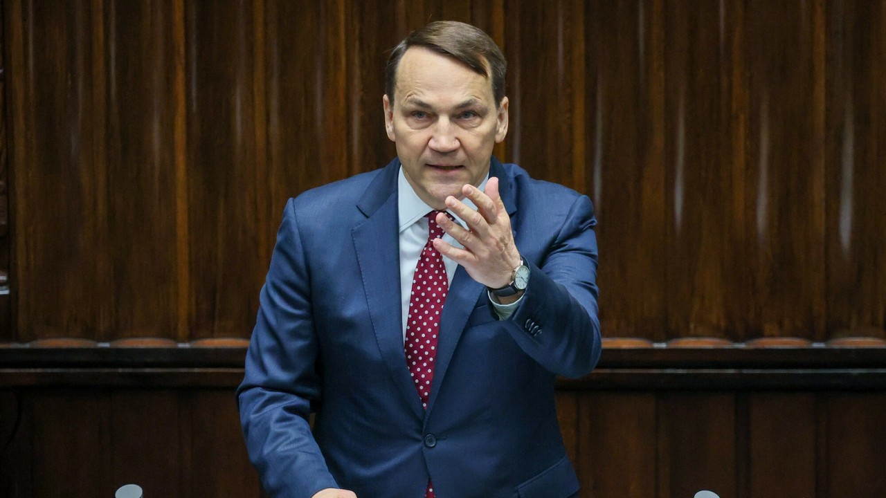 Gorący dzień w Sejmie. Andrzej Duda wysłucha expose Radosława Sikorskiego [RELACJA NA ŻYWO]