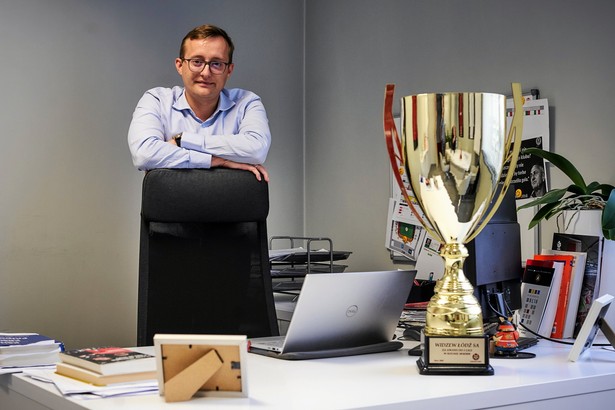 Mateusz Dróżdż ujawnił zarobki młodych piłkarzy