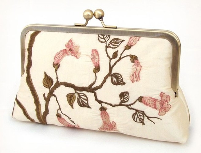 Kwiatowe kopertówki od Red Ruby Rose