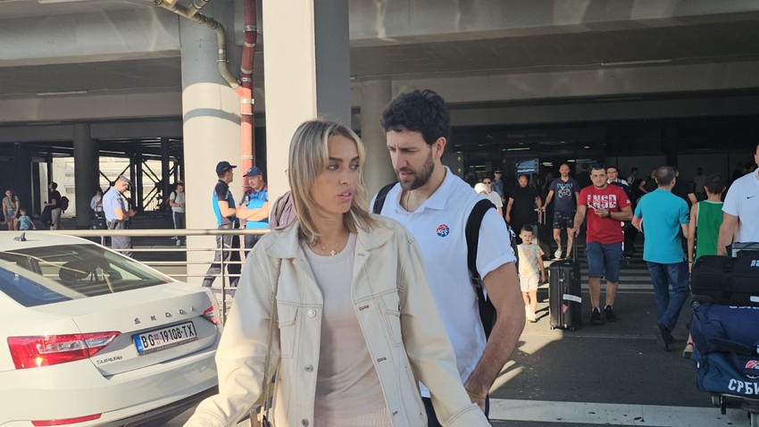 Vasilije Micić sa suprugom