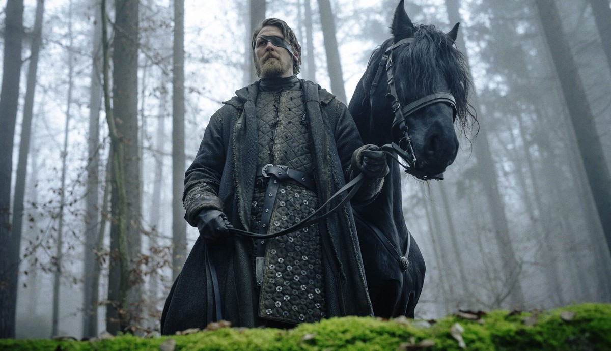 Gijs Naber jako Hagen w serialu "Wojna królestw"