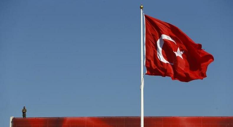 Turkey detains 20 suspected Islamic State members 