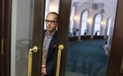 Prokuratura przesłucha posłów ws. incydentów z 16 grudnia, do których doszło w Sejmie i przed Sejmem