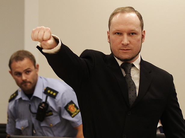 Breivik grozi strajkiem głodowym. Chce gier "bardziej dla dorosłych"