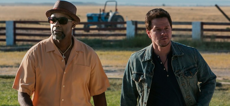 Agenci Denzel Washington i Mark Wahlberg rządzą w USA