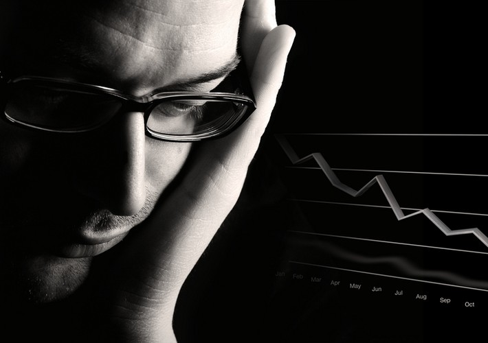 Ciągły stres i nerwy spowodowane pracą niosą za sobą poważne konsekwencje dla zdrowia - zarówno psychicznego jak i fizycznego. W skrajnych przypadkach stres może doprowadzić nas do bezsenności, depresji, a nawet zawału serca. Żadna - nawet najlepiej płatna praca - nie powinna być ważniejsza od zdrowia.